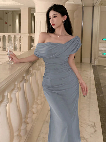 DAZY Women's Solid Color Asymmetric Shoulder Short Sleeve Elegant Midi Dress