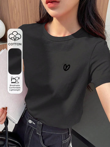 DAZY Solid Color Embroidered Heart Short Sleeve T-Shirt