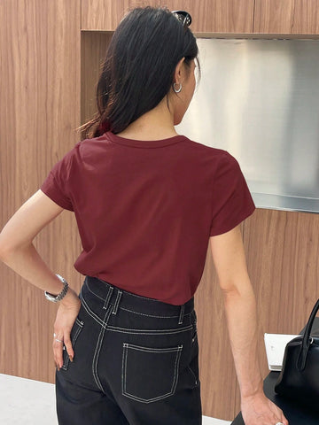 DAZY Solid Color Embroidered Heart Short Sleeve T-Shirt
