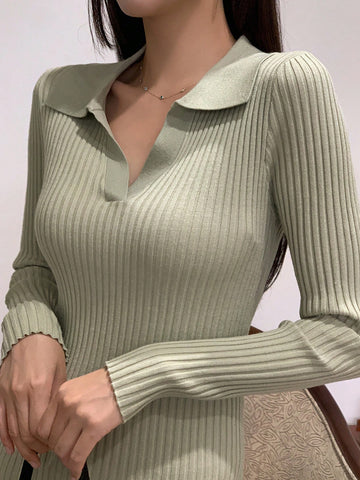 DAZY Solid Color Casual Business Style Turtleneck Fitted Sweater