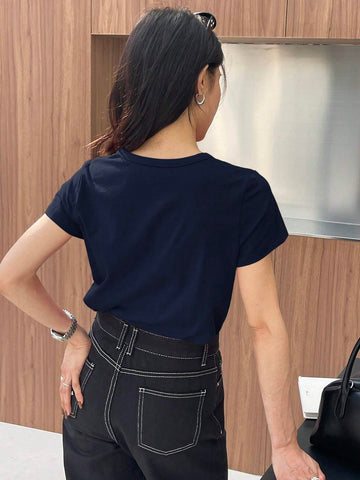 DAZY Solid Color Embroidered Heart Short Sleeve T-Shirt