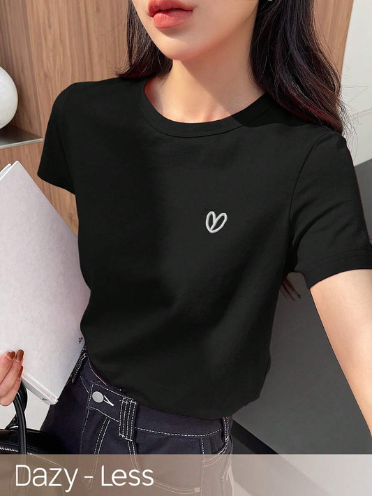 DAZY Solid Color Embroidered Heart Short Sleeve T-Shirt