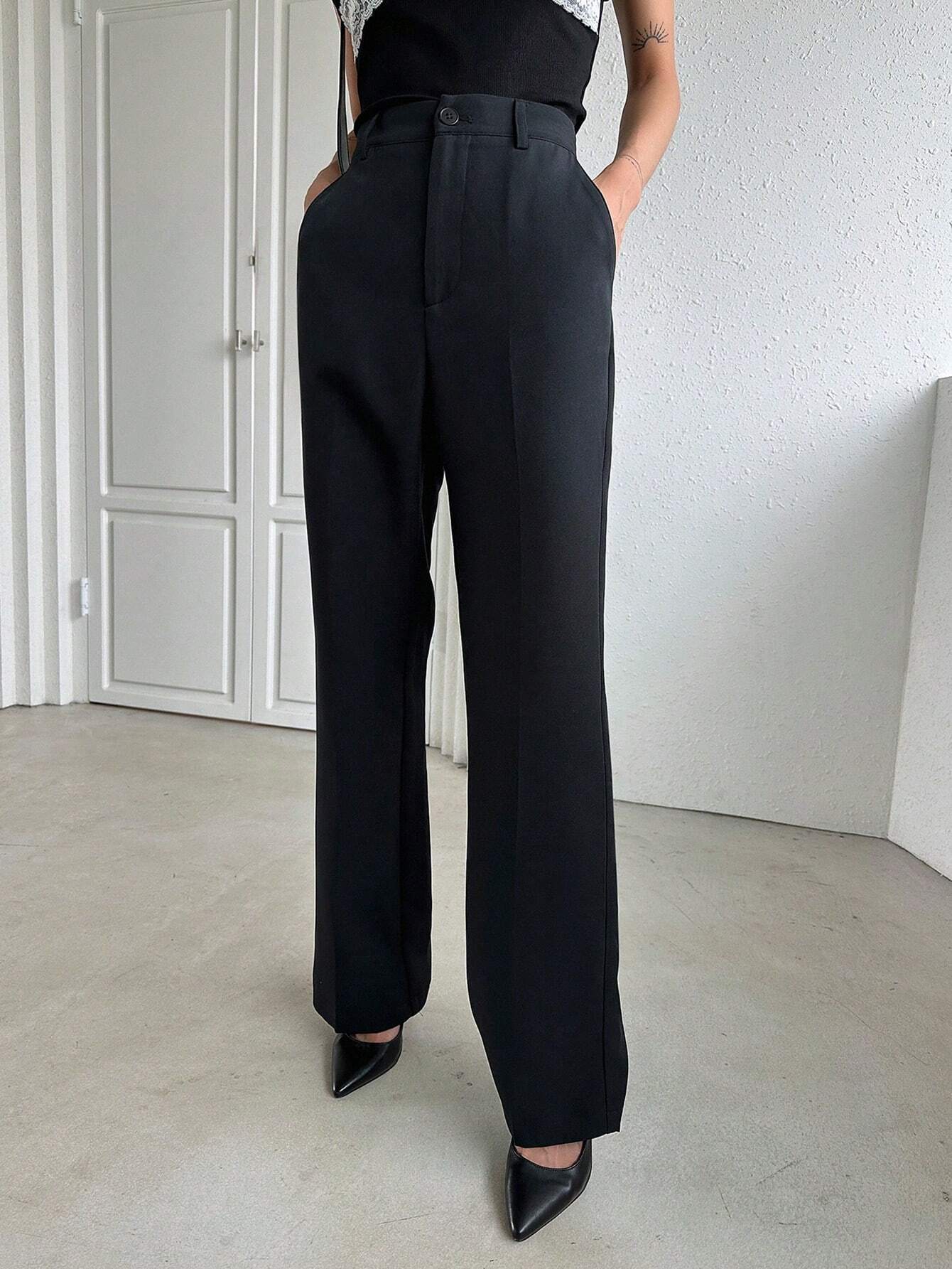 Dazy Designer Solid Slant Pocket Flare Leg Pants