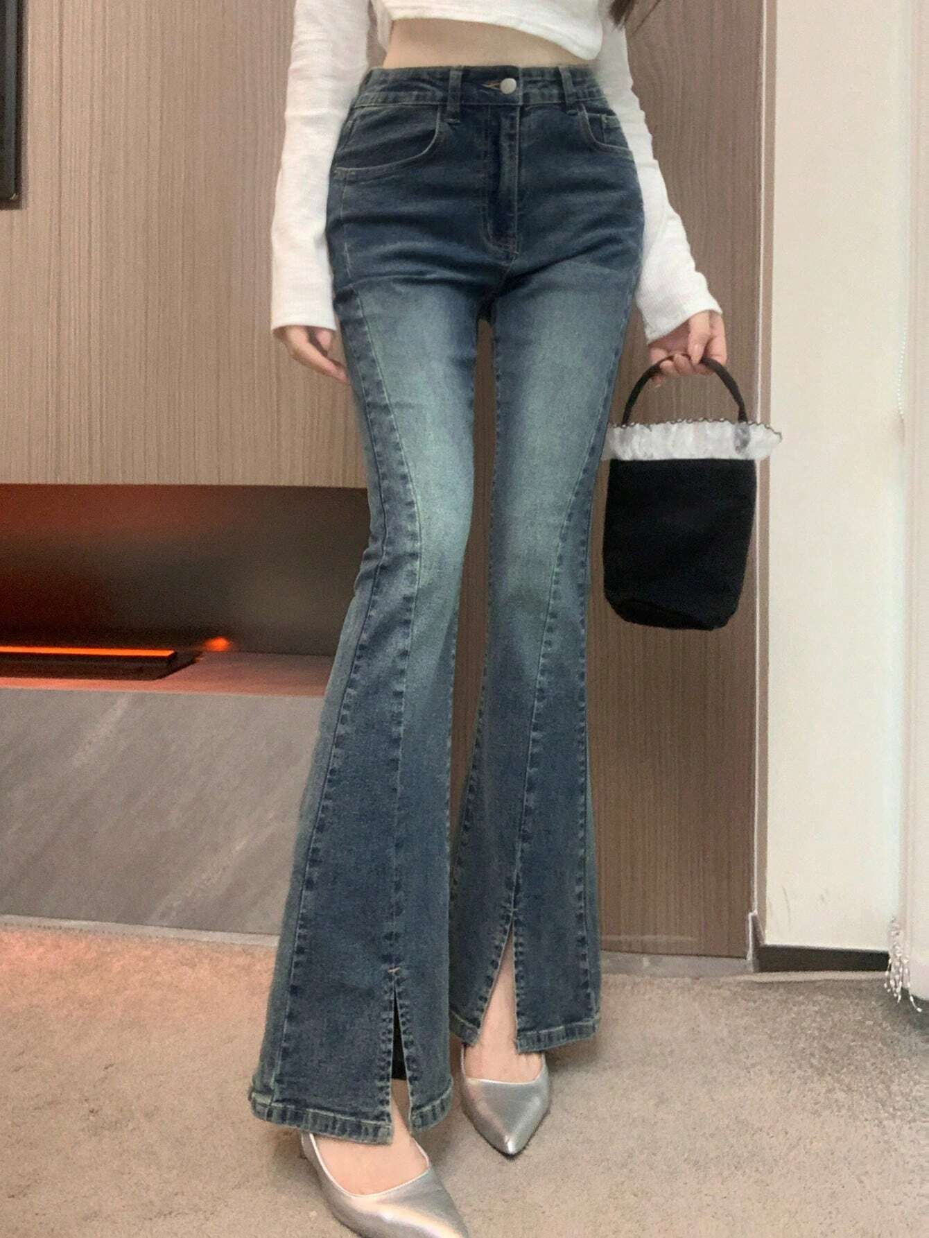 Dazy Star Solid Slit Hem Flare Leg Jeans