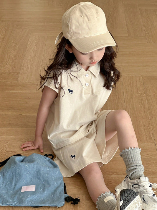 Young Girl Polo Collar Knit Printed & Embroidered Short Sleeve T-Shirt + Knit Shorts