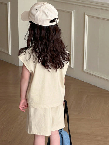 Young Girl Polo Collar Knit Printed & Embroidered Short Sleeve T-Shirt + Knit Shorts