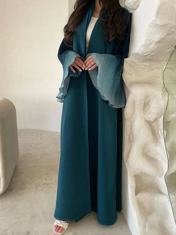Elegant Women's Long Abaya With Pleated Bell Sleeves