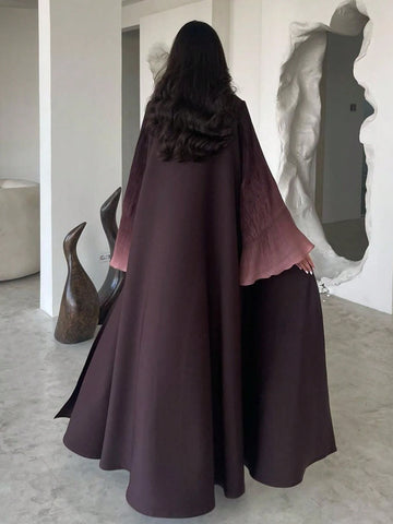 Elegant Women's Long Abaya With Pleated Bell Sleeves