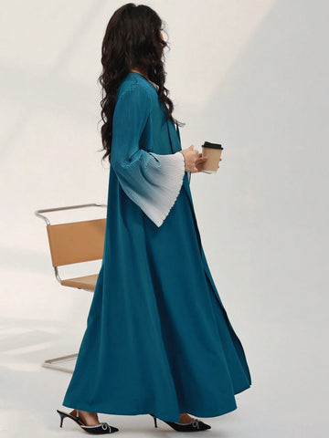 Elegant Women's Long Abaya With Pleated Bell Sleeves