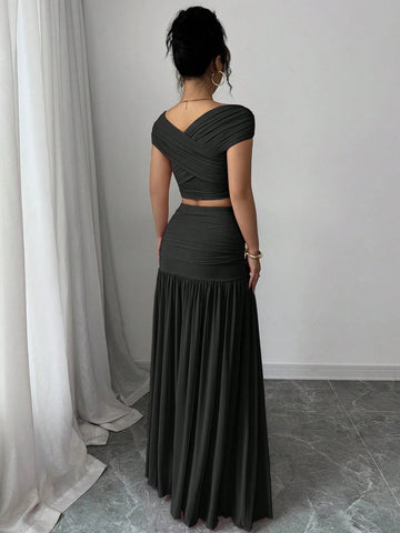 2pcs/Set Women Solid Color Fitted Simple Top And Skirt