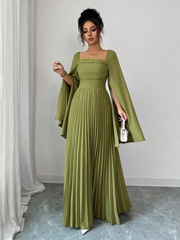 Fashionable Long Autumn Dress