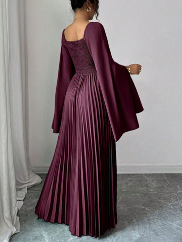 Fashionable Long Autumn Dress