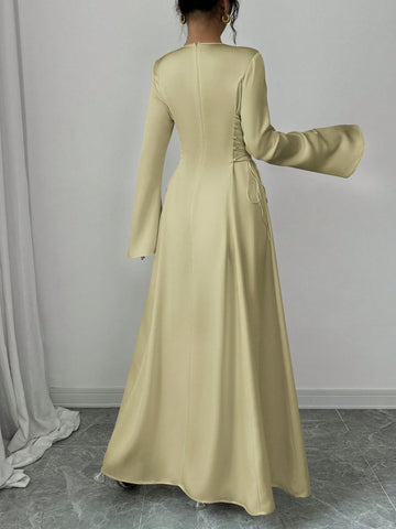 Elegant Color A-Line Waist Cinched Flare Sleeve Dress