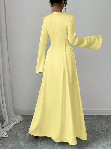 Elegant Color A-Line Waist Cinched Flare Sleeve Dress
