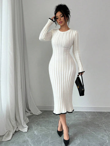 Elegant Backless Tie-Up Bow Knitted Dress