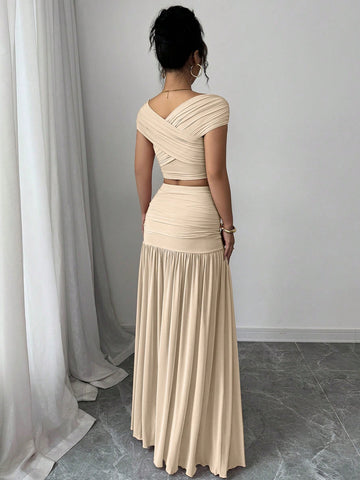 2pcs/Set Women Solid Color Fitted Simple Top And Skirt