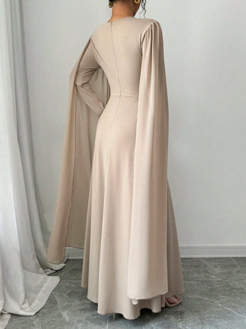 Women's Elegant Charming Party Long Sleeve Round Neck Waist Cinching Mesh Cape Solid Color Dress