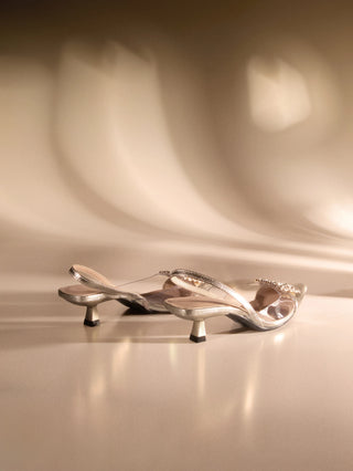 Metallic Rhinestone Decor Point Toe Pyramid Heeled Slingback Pumps