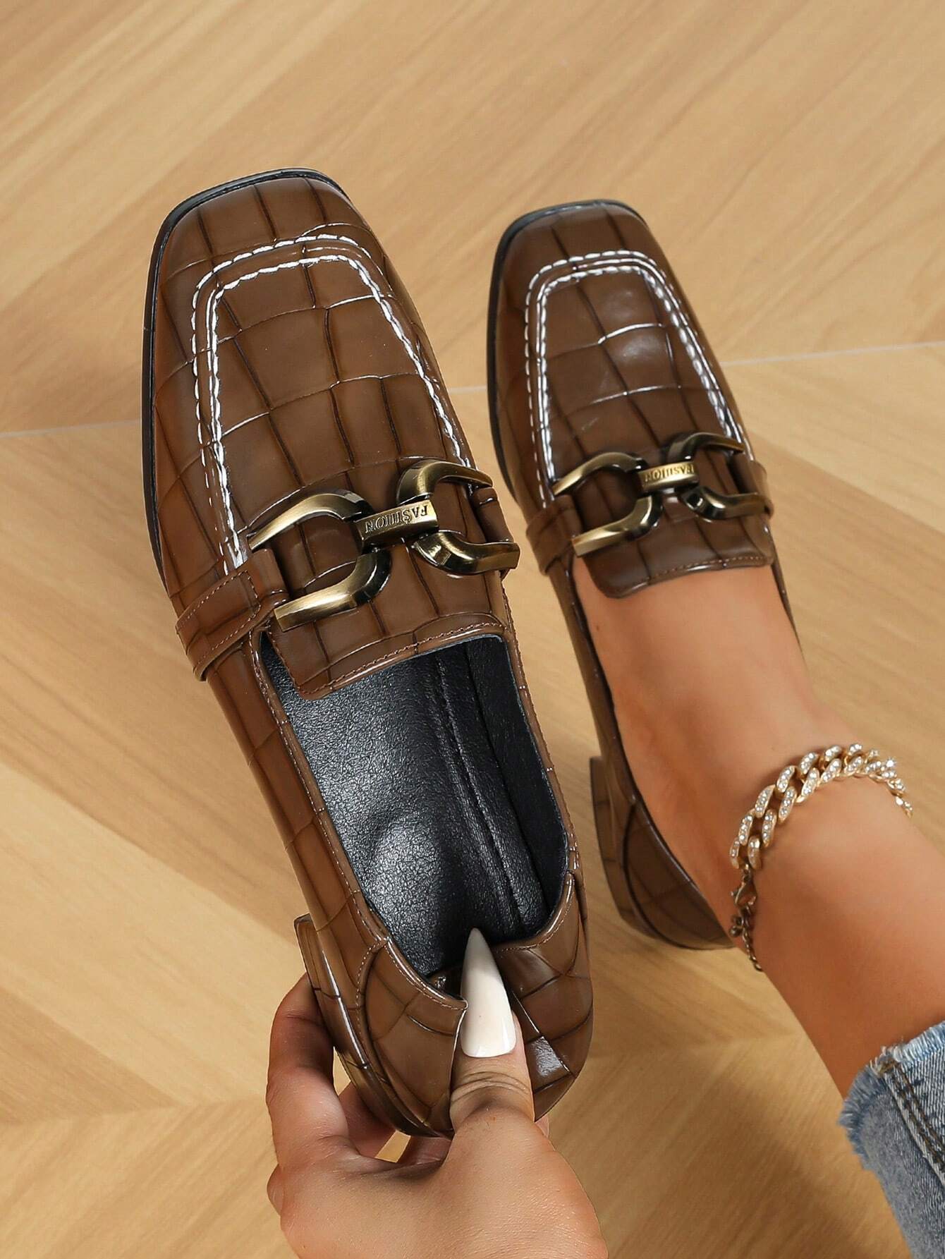 Fashionable Square Toe Buckle Loafers For Women