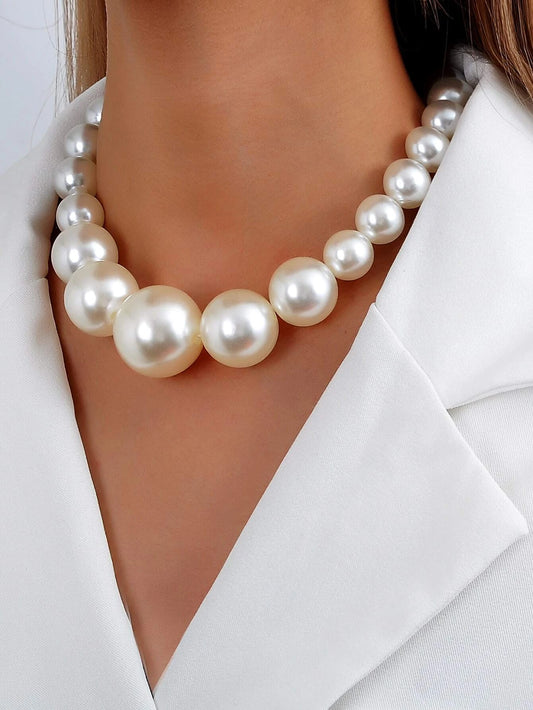 Faux Pearl Beaded Necklace