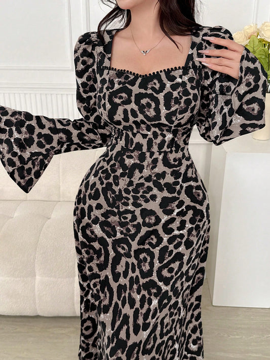 Women's Fashion Leopard Print Flare Sleeve Dress