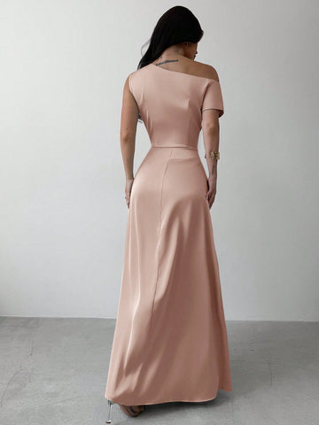 Elegant Asymmetric Shoulder Ruched Mermaid Hem Dress