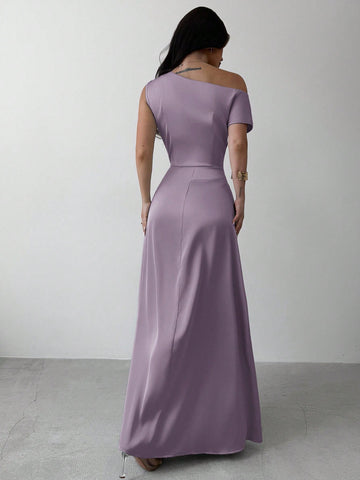 Elegant Asymmetric Shoulder Ruched Mermaid Hem Dress