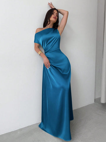 Elegant Asymmetric Shoulder Ruched Mermaid Hem Dress
