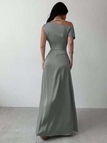 Elegant Asymmetric Shoulder Ruched Mermaid Hem Dress