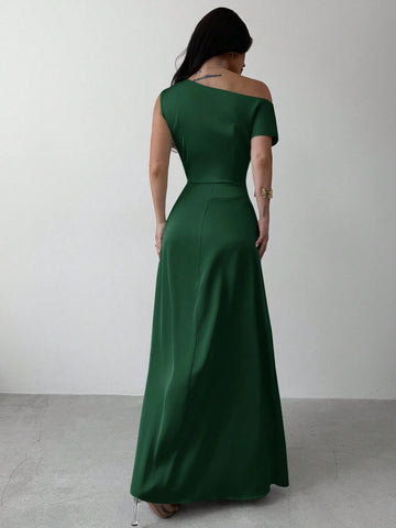 Elegant Asymmetric Shoulder Ruched Mermaid Hem Dress