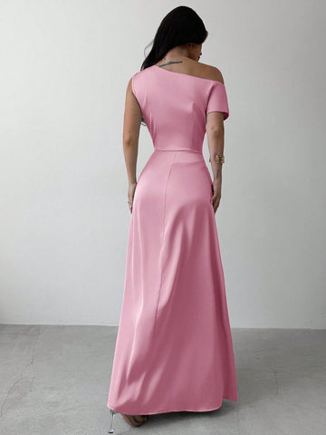 Elegant Asymmetric Shoulder Ruched Mermaid Hem Dress