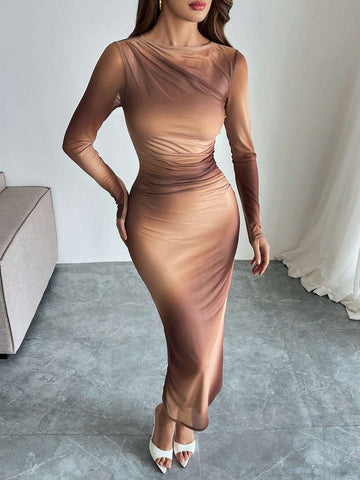 Privé Elegant Women's Long Sleeve Pleated Mesh Dress