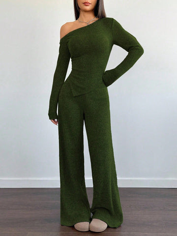 Women's Casual Asymmetrical Shoulder Fuzzy T-Shirt + Wide Leg Low Waist Pants