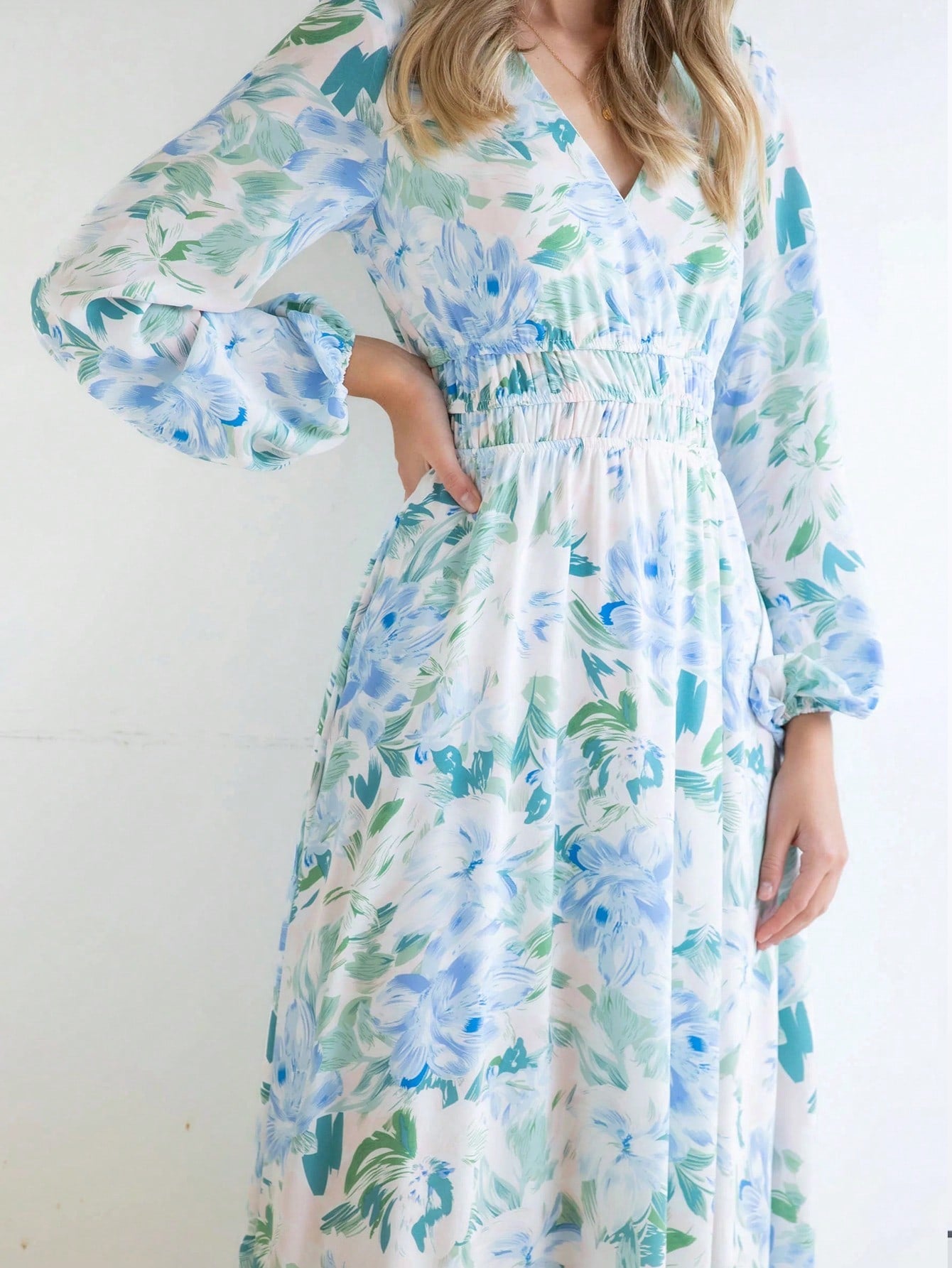 Floral Print Lantern Sleeve Dress