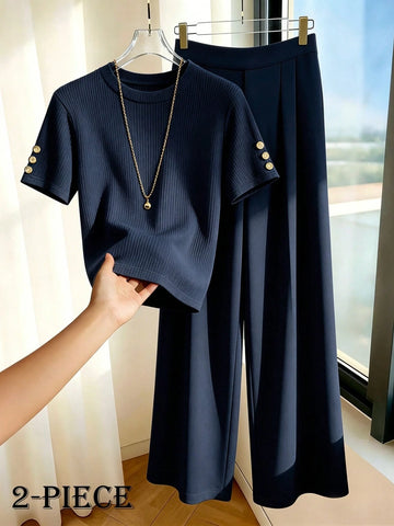 Women's T-Shirt Paired With Minimalist Casual Wide Leg Pants