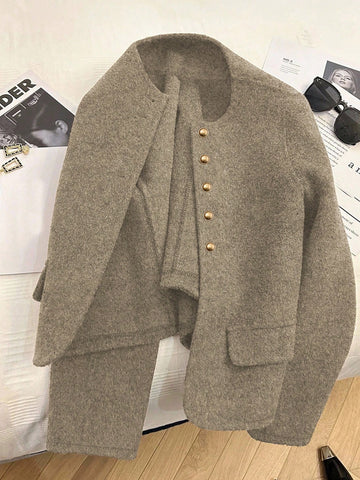 Fashionable French Elegant Short Round Neck Long Sleeve Women Overcoat