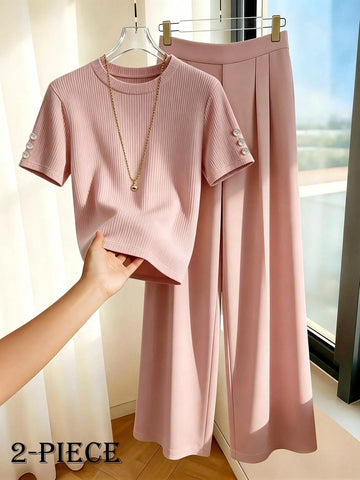 Women's T-Shirt Paired With Minimalist Casual Wide Leg Pants