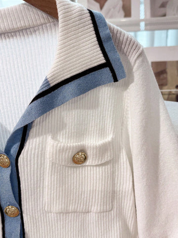 Slim Fit V-Neck Contrast Color Elegant Cardigan