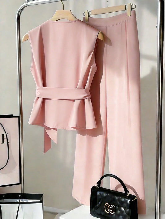 Franclia Stylish And Elegant V-Neck Sleeveless Pink Shirt And Trousers