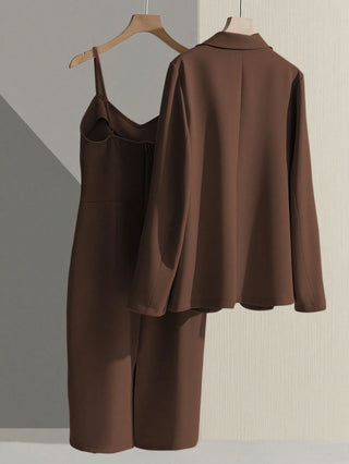 Blazer Jacket Paired With Sleeveless Waist Cinched Straight Dress