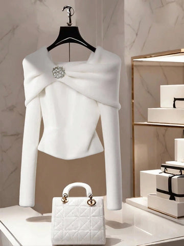 Women's Casual Solid Color Boat Neck One-Shoulder Long Sleeve Metal Decor Pullover Sweater