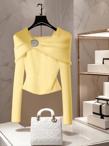 Women's Casual Solid Color Boat Neck One-Shoulder Long Sleeve Metal Decor Pullover Sweater