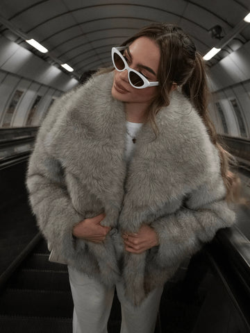 Women Solid Color Plush Elegant Short Faux Fur Jacket