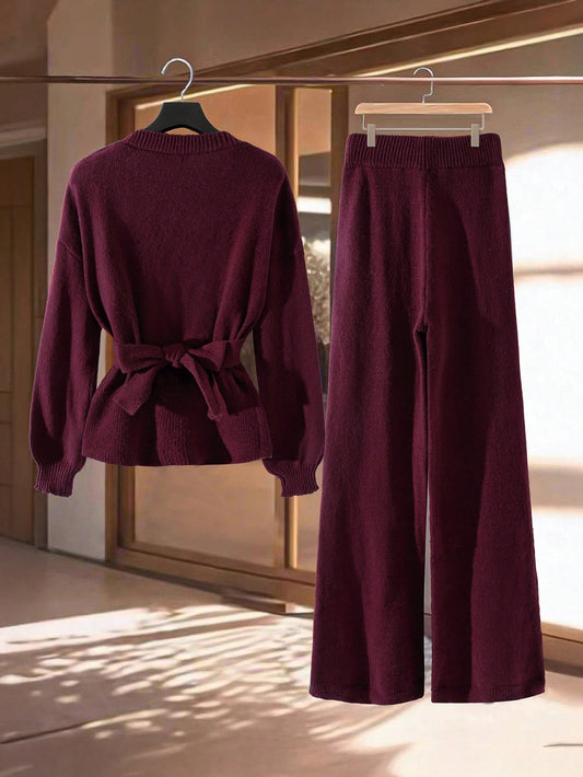 Women's Solid Color V-Neck Long Sleeve Top And Pants