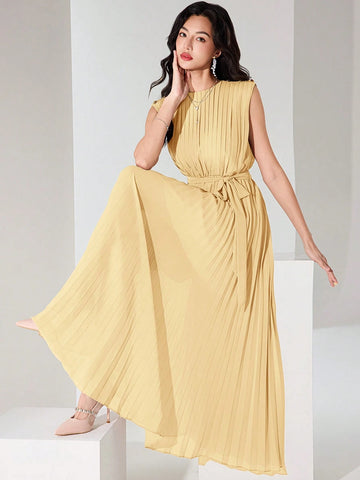 Heiryn Elegant Pleated Long Dress