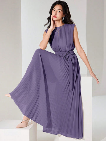 Heiryn Elegant Pleated Long Dress