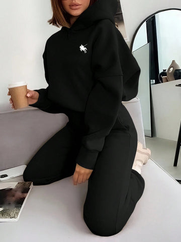 Women's Letter Printed Long Sleeve Hooded Sweatshirt And Pants