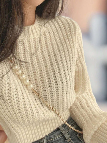 Women's Casual Solid Color Lantern Sleeve Cropped Sweater