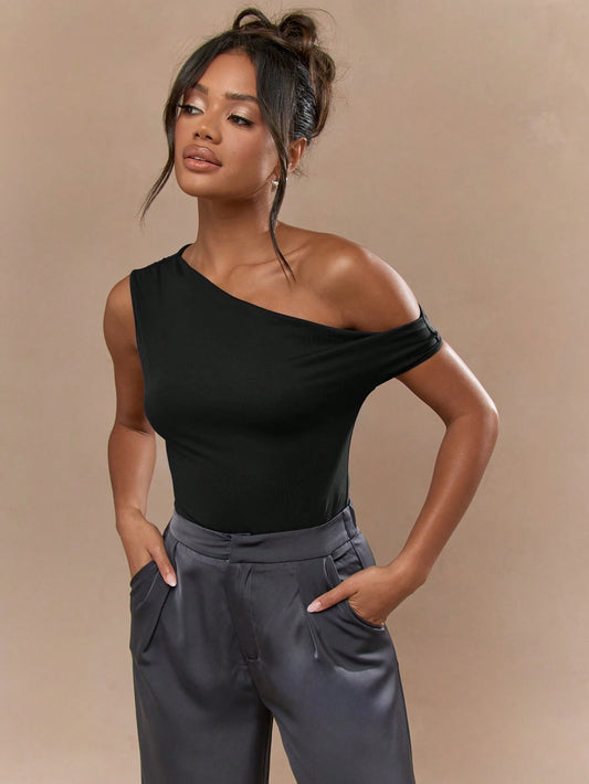 MISSGUIDED Asymmetric Neckline Jersey One Off-Shoulder Bodysuit