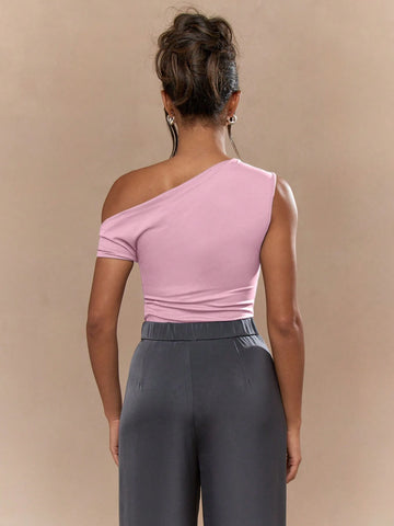 MISSGUIDED Asymmetric Neckline Jersey One Off-Shoulder Bodysuit